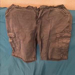 Blue Cargo Shorts with Large Pockets and Knee-Length Design